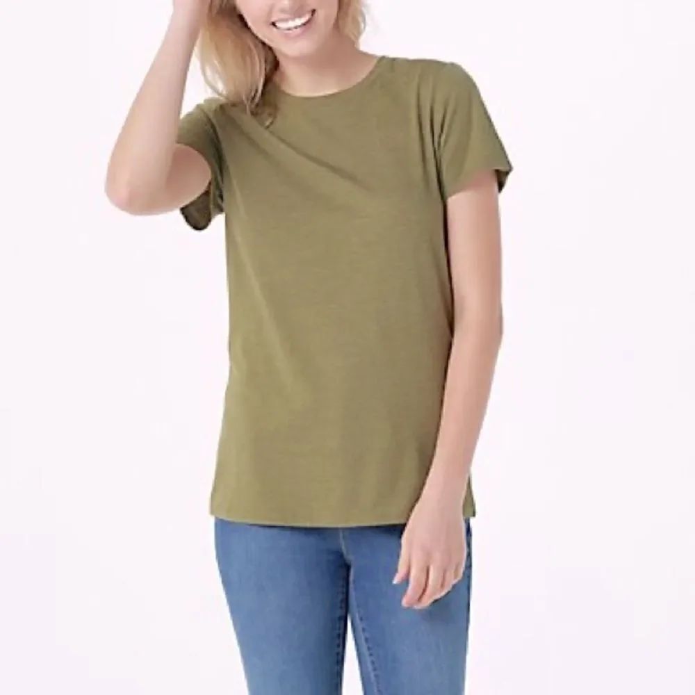 GILI Short Slv Crew Neck T-Shirt